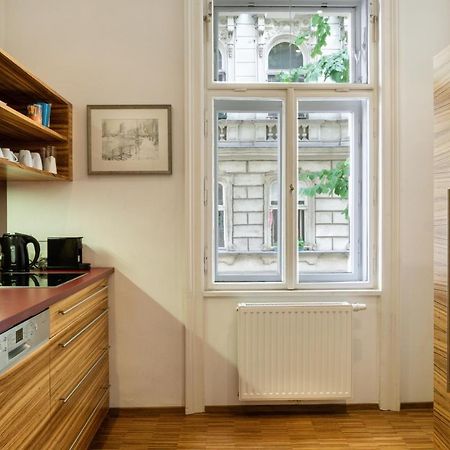 Apartments Fuchsthallergasse Vienna Exterior photo
